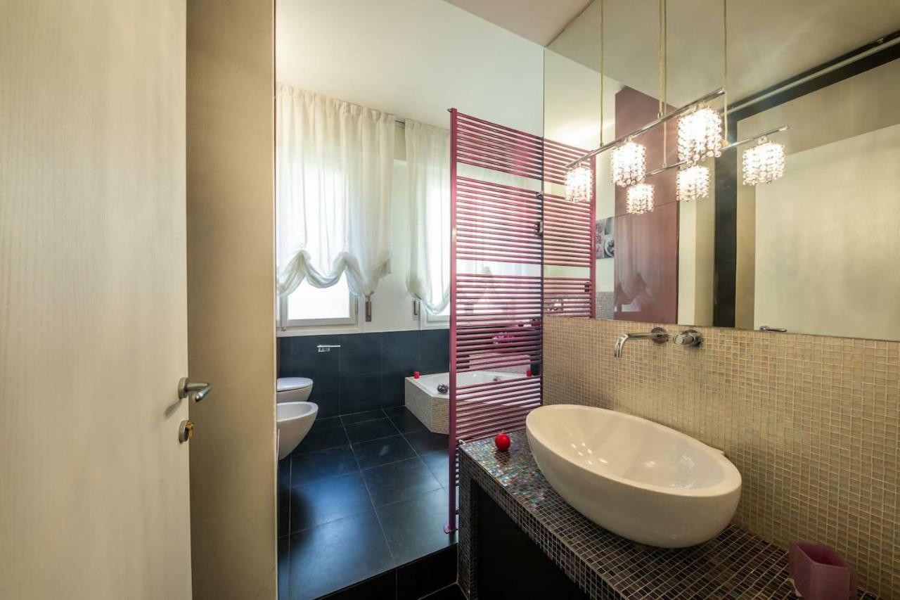 Downtown Bologna Apartment エクステリア 写真